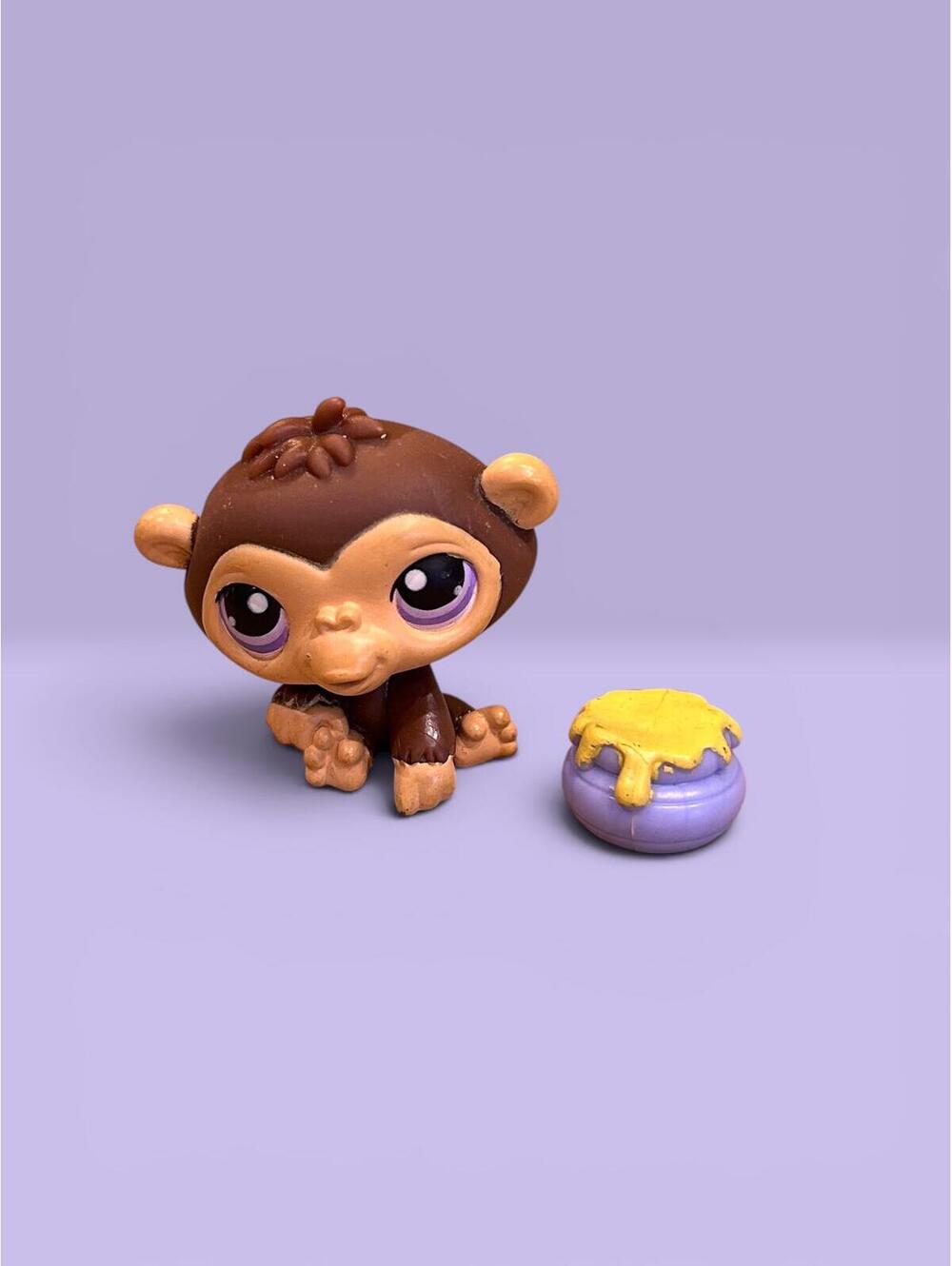 Littlest Pet Shop LPS Chimpanzee Monkey #359 with Accessory